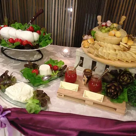 Hotel Demy