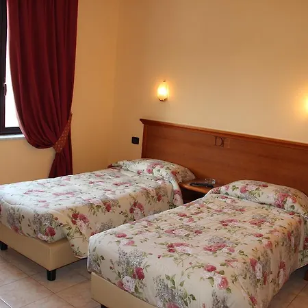 Hotel Demy